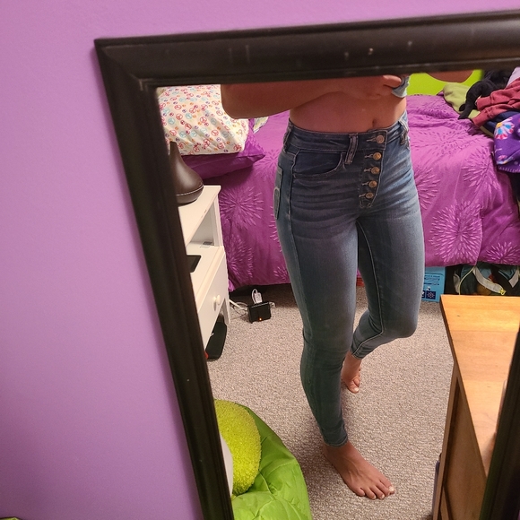 5 button, super high rise American eagle  jegging - Picture 9 of 12